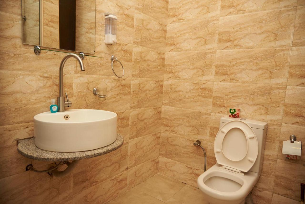 Mayfair Hotel Maitama Абуджа Экстерьер фото